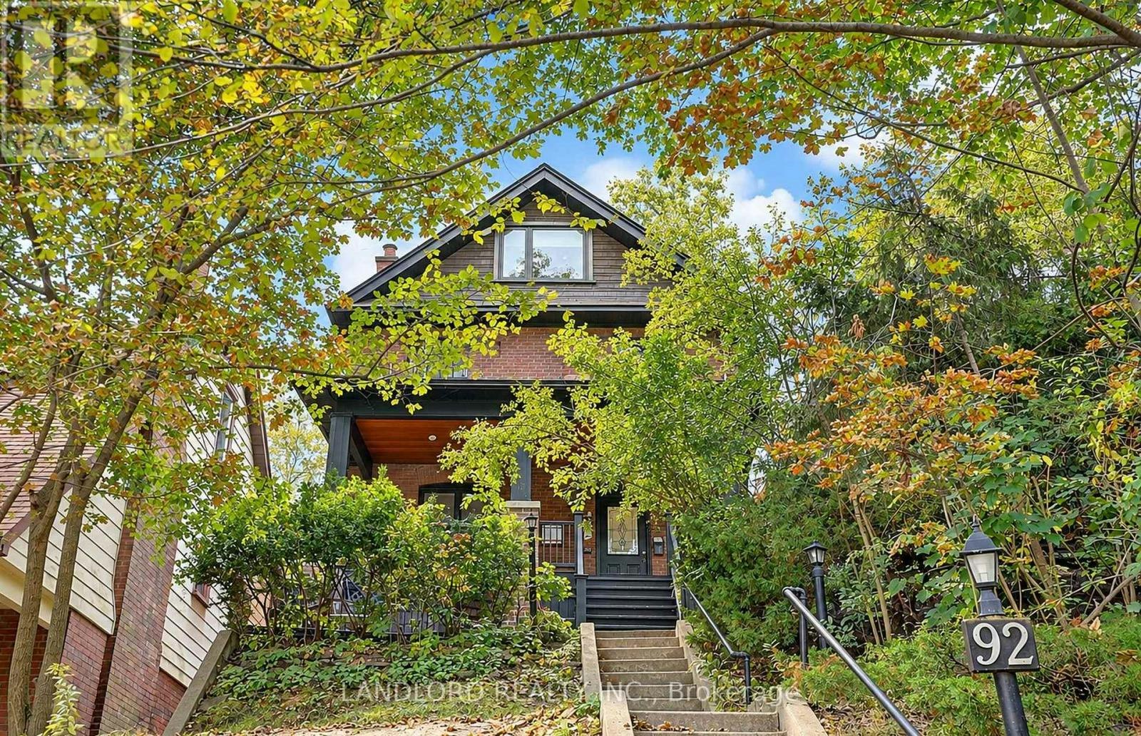 4-92 Neville Park Boulevard, Toronto, ON, M4E 3P8 - 2