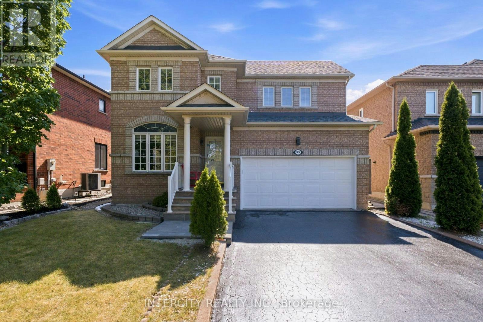 93 Chalone Crescent, Vaughan, ON, L4H 1V6