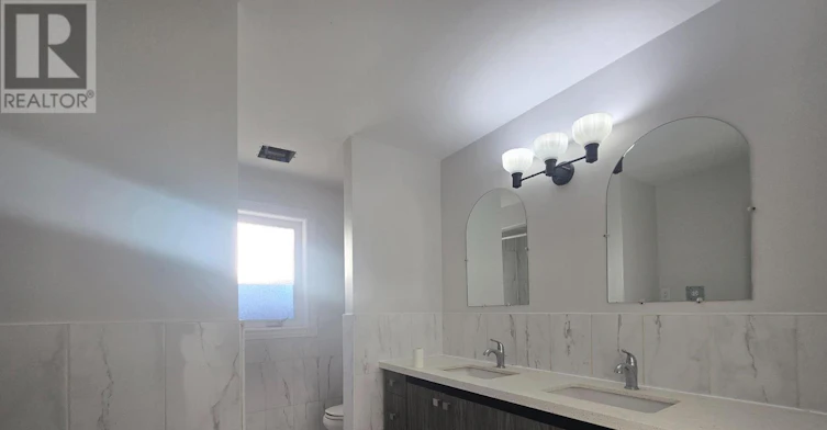 24 Roskell Crescent, Toronto, ON, M3J 1E1 - 19