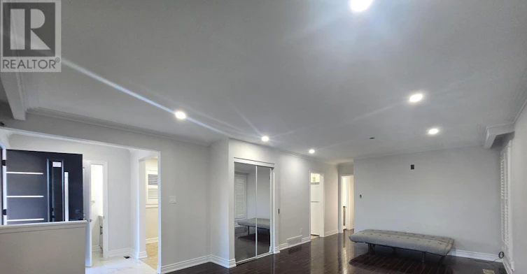 24 Roskell Crescent, Toronto, ON, M3J 1E1 - 6