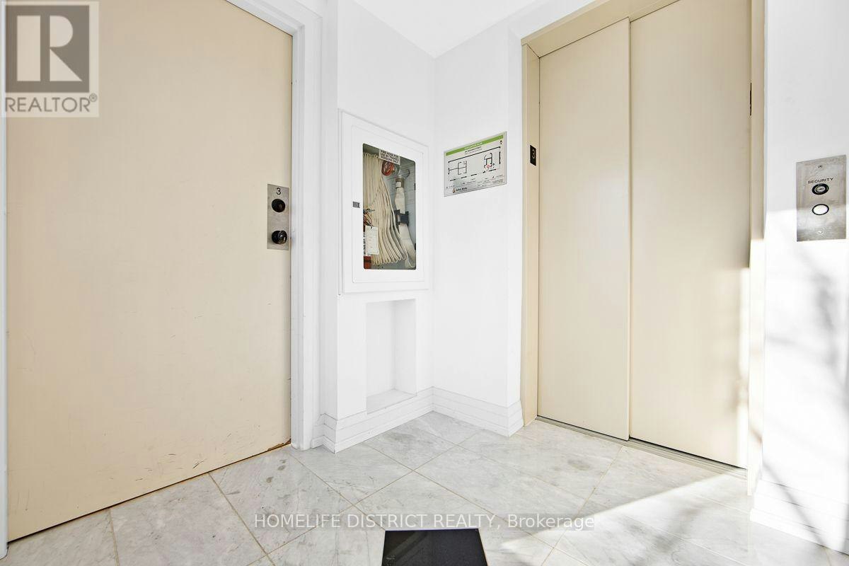 200-243 Niagara Street, Toronto, ON, M6J 2L7 - 3