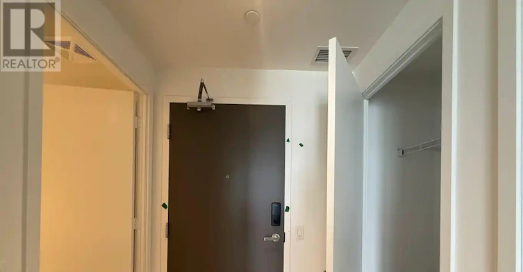 5604-448 Burnhamthorpe Road W, Mississauga, ON, L5B 0R4 - 2