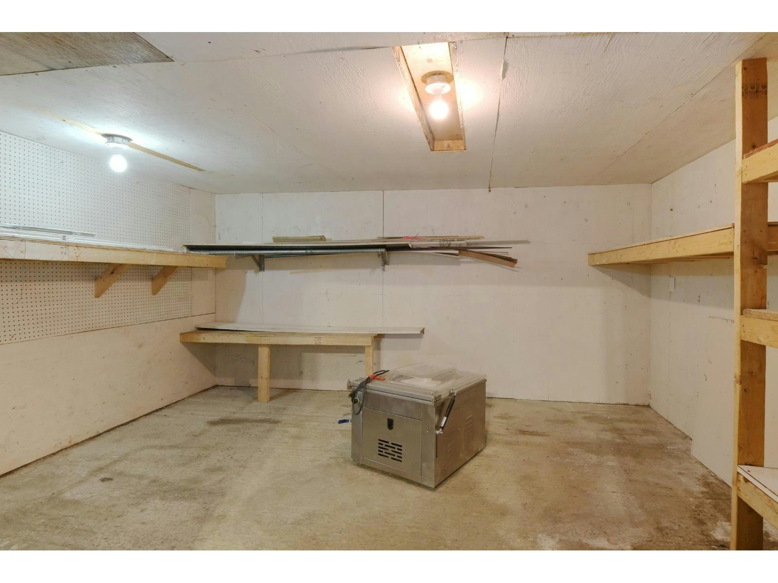 Upper House-46515 Portage Avenue, Chilliwack, BC, V2P 3G3 - 23