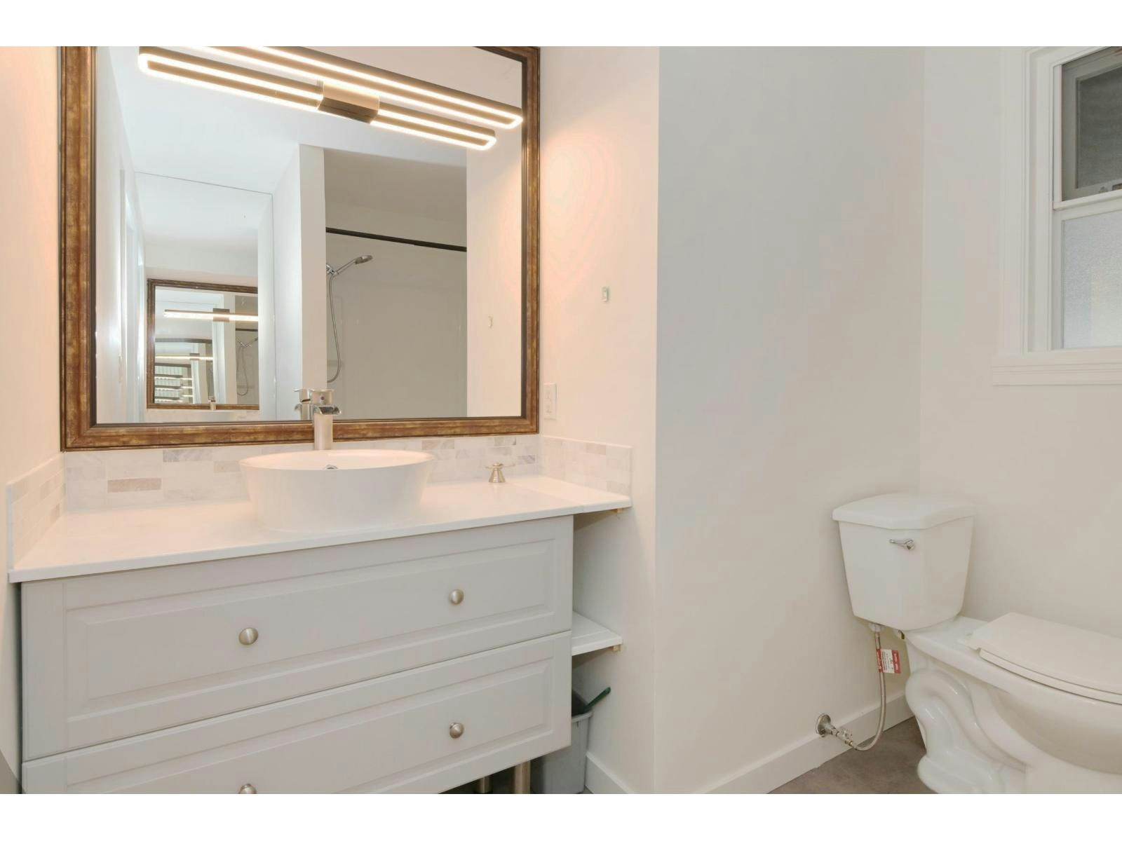 Upper House-46515 Portage Avenue, Chilliwack, BC, V2P 3G3 - 10
