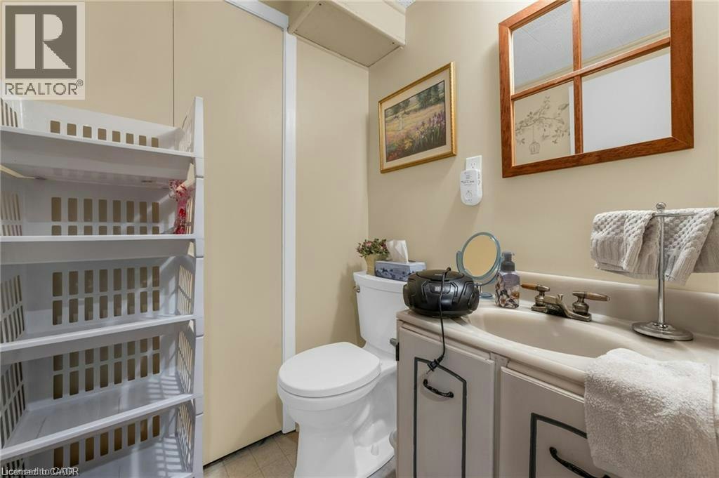 236 Pine Cove Road, Burlington, ON, L7N 1W2 - 11