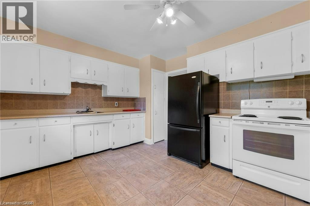 234 Pine Cove Road, Burlington, ON, L7N 1W2 - 7