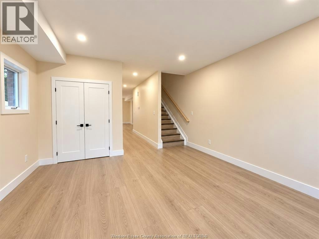 2420 Bernard, Windsor, ON, N8W 4S1 - 13