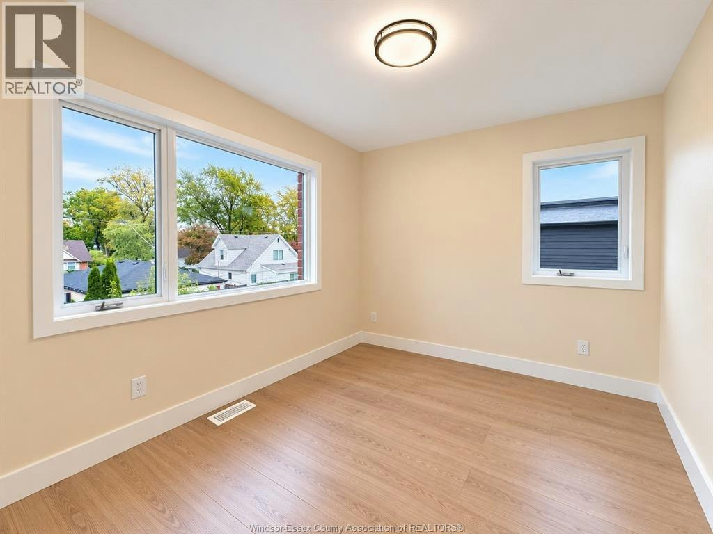 2420 Bernard, Windsor, ON, N8W 4S1 - 9