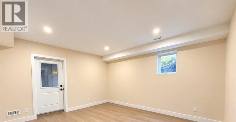 2422 Bernard, Windsor, ON, N8W 4S1 - 15