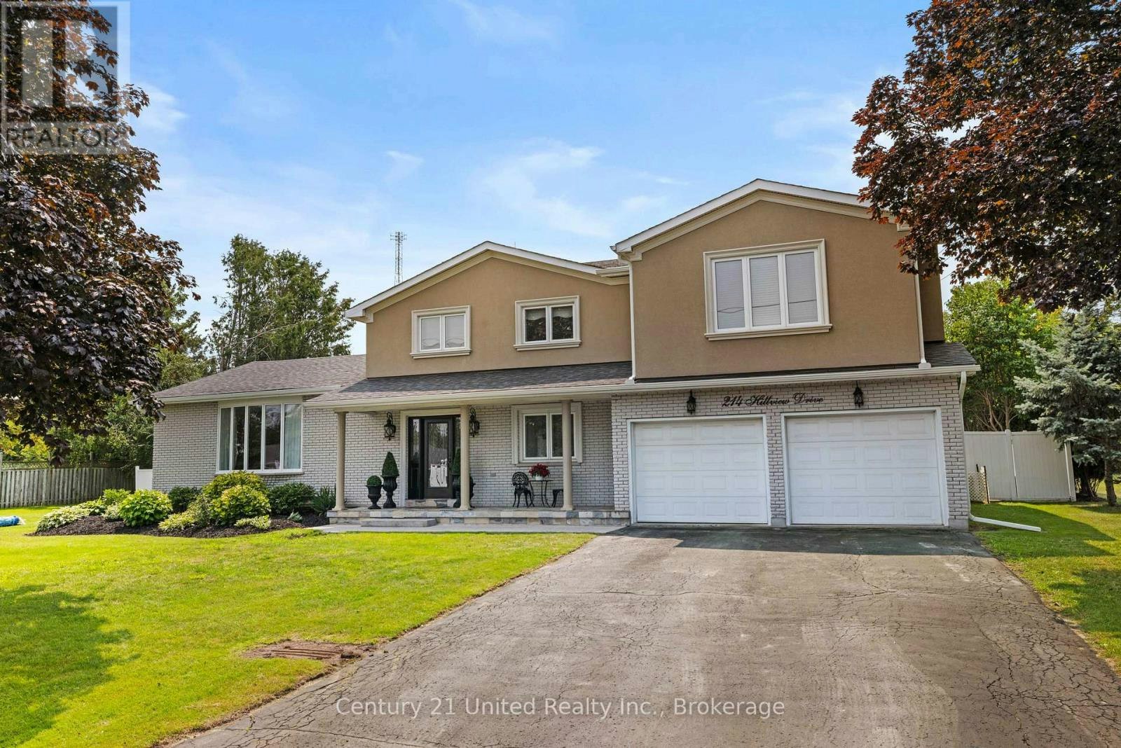 214 Hillview Drive, Smith-Ennismore-Lakefield, ON, K9K 2N2