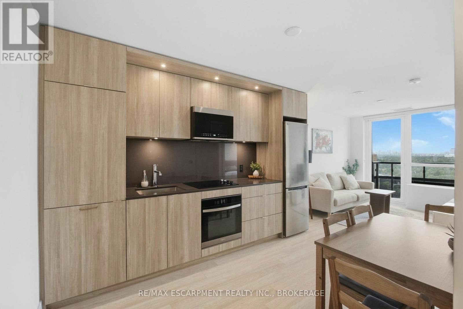 2010-60 Central Park Road Way, Toronto, ON, M9A 0E6