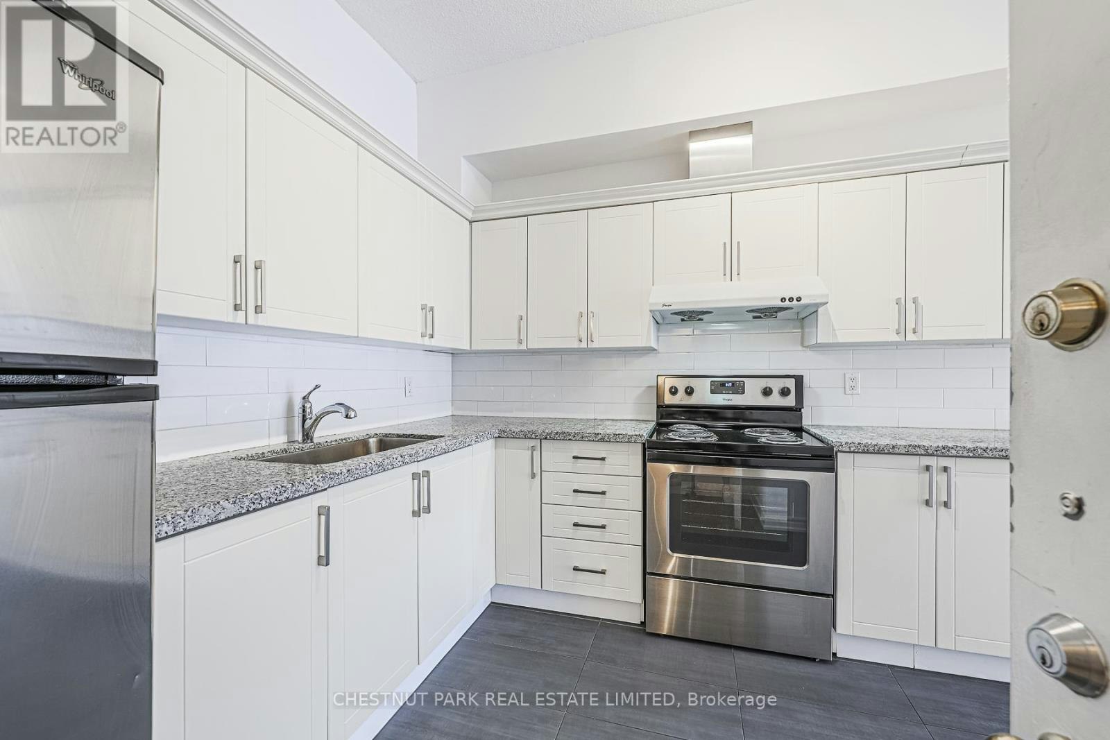 1-650A Queen Street W, Toronto, ON, M6J 1E4 - 4