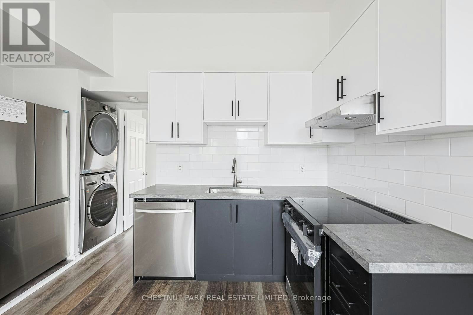 2-677 Queen Street W, Toronto, ON, M6J 1E6 - 15