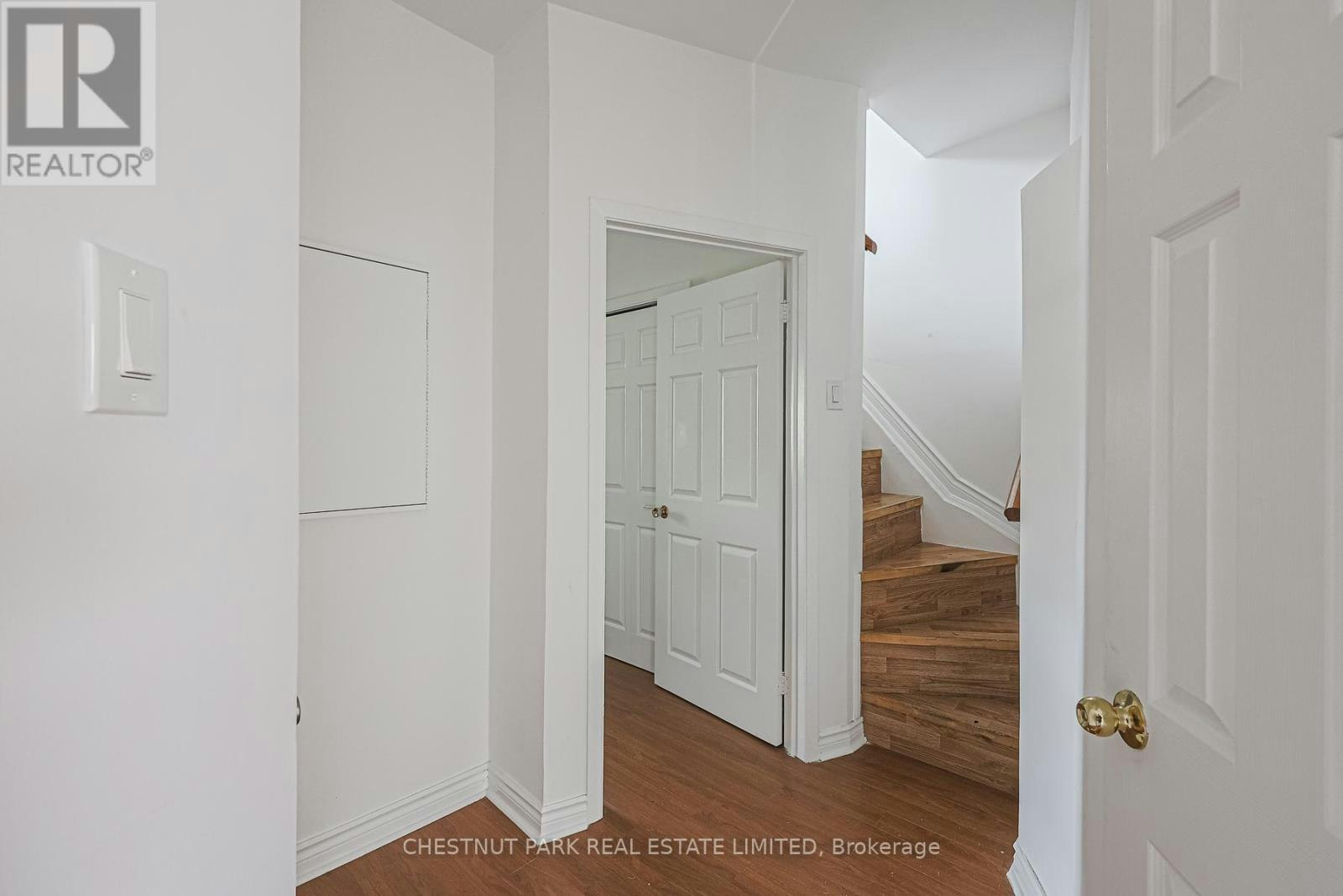 2-677 Queen Street W, Toronto, ON, M6J 1E6 - 4