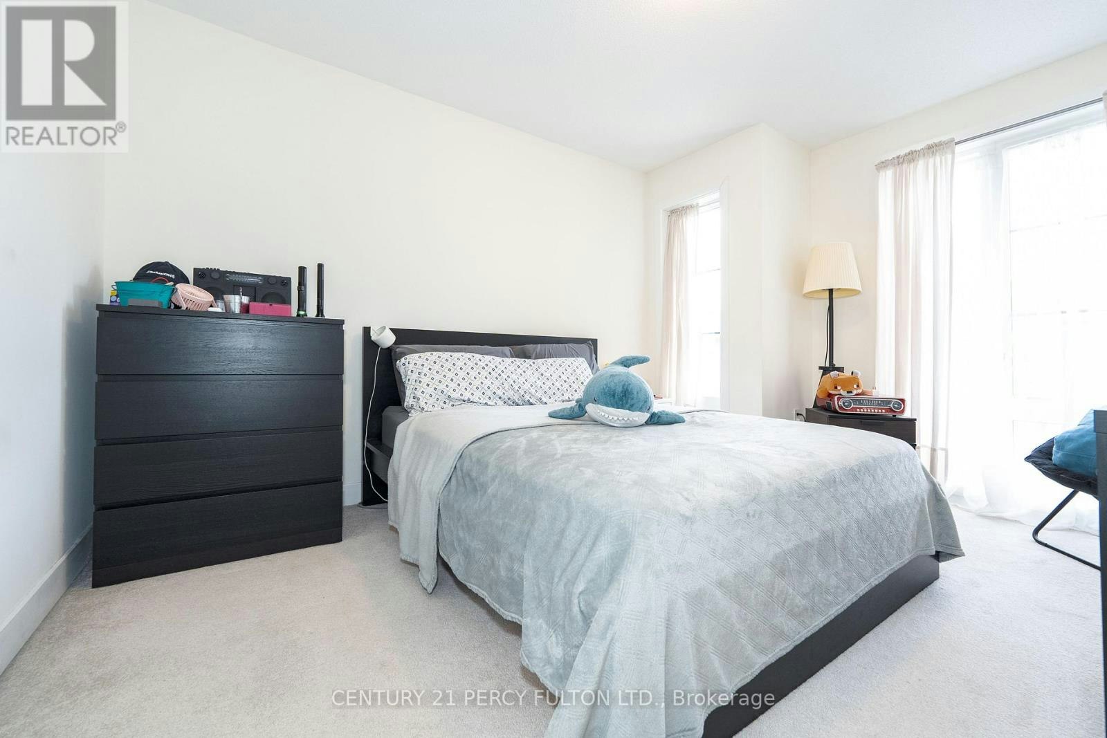 26 Pallock Hill Way, Whitby, ON, L1R 0N5 - 28
