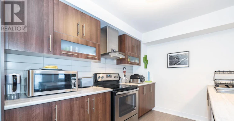 26 Pallock Hill Way, Whitby, ON, L1R 0N5 - 13