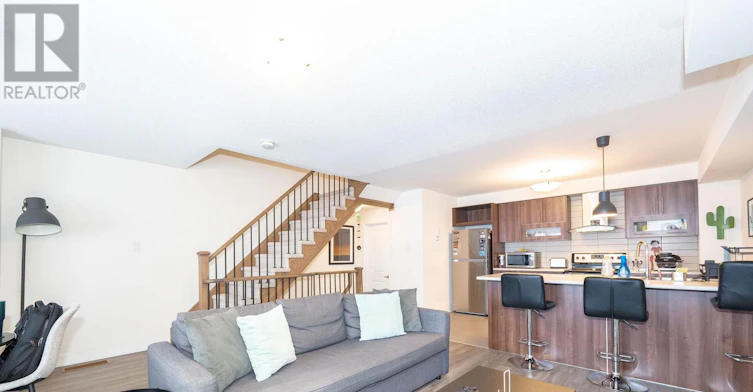 26 Pallock Hill Way, Whitby, ON, L1R 0N5 - 18