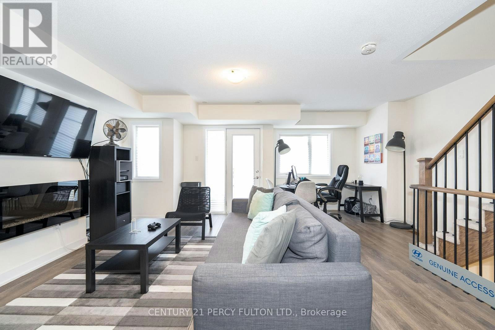 26 Pallock Hill Way, Whitby, ON, L1R 0N5 - 15