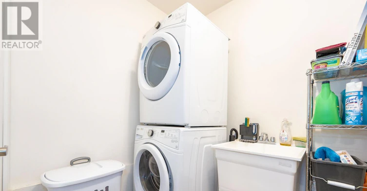 26 Pallock Hill Way, Whitby, ON, L1R 0N5 - 8