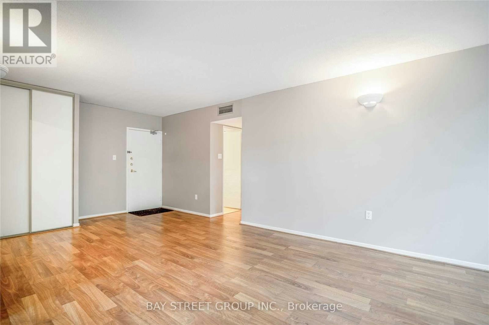 203-1705 Mccowan Road, Toronto, ON, M1S 4L2 - 8
