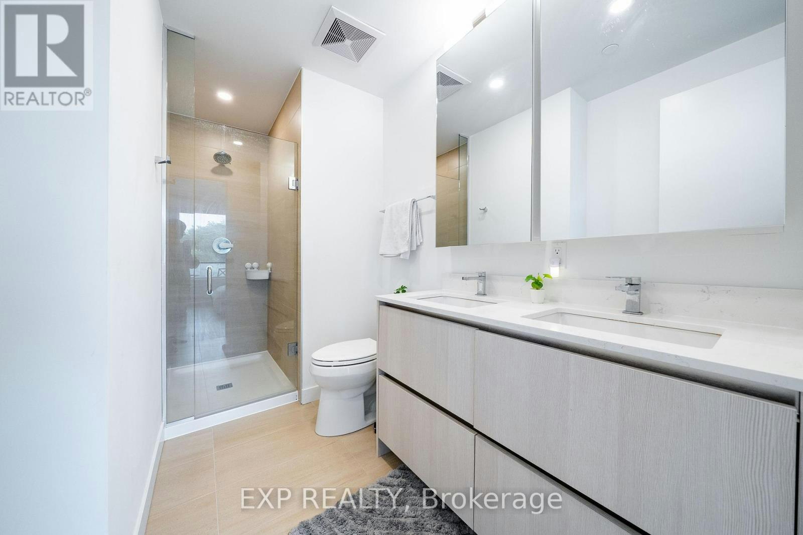 235-8188 Yonge Street, Vaughan, ON, L4J 0M2 - 14