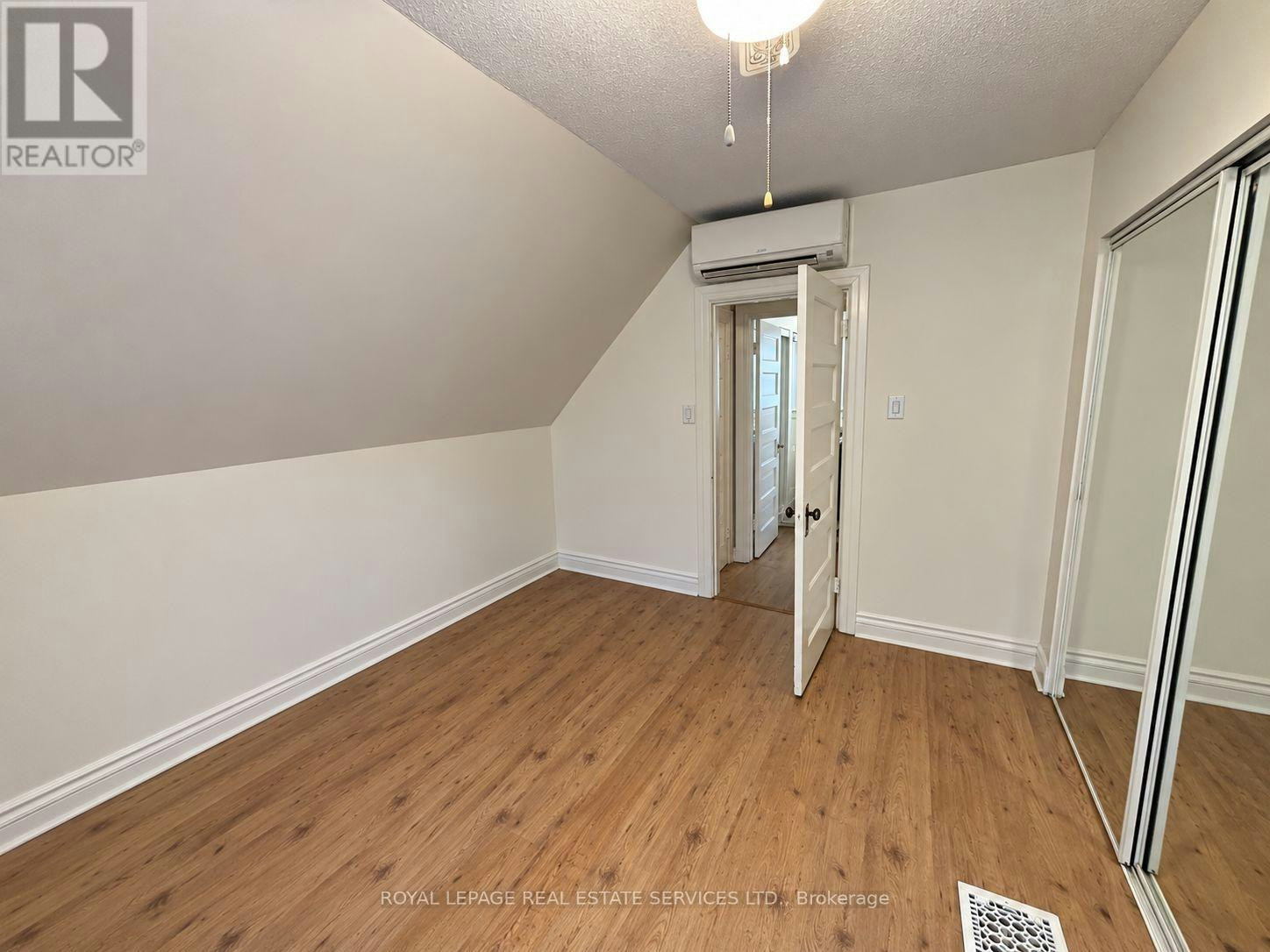 2-102 Westminster Avenue, Toronto, ON, M6R 1N4 - 25
