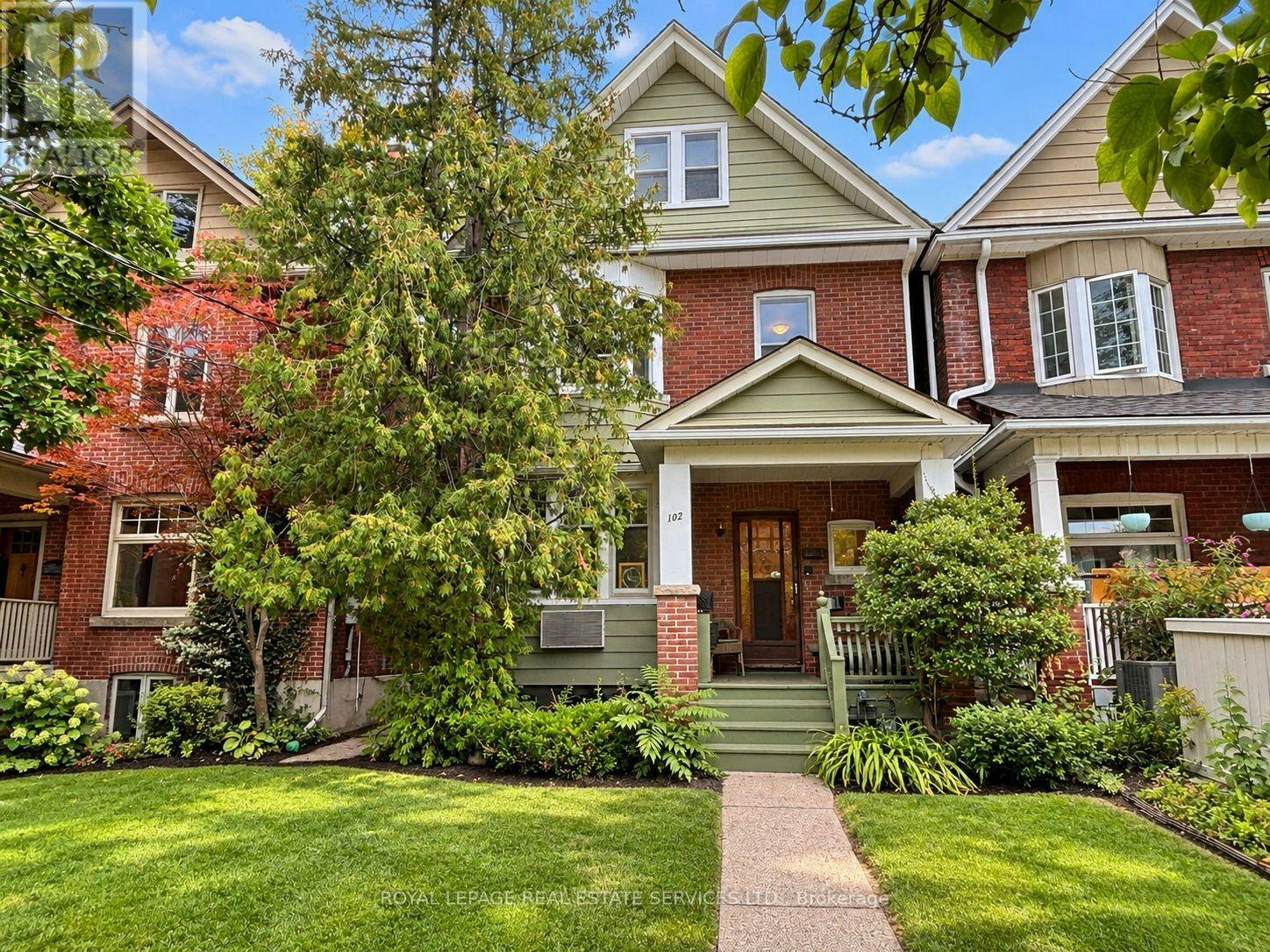 2-102 Westminster Avenue, Toronto, ON, M6R 1N4 - 2