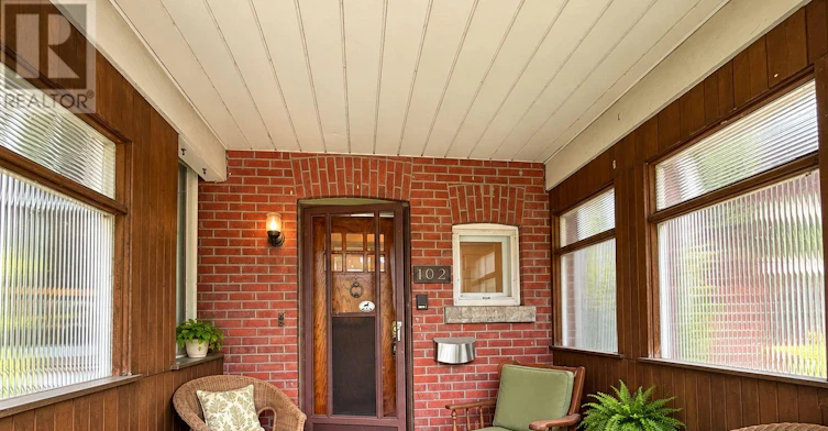 2-102 Westminster Avenue, Toronto, ON, M6R 1N4 - 3