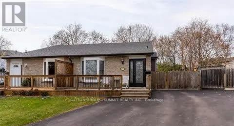 2257 Hanbury Court, Burlington, ON, L7P 3V4 1