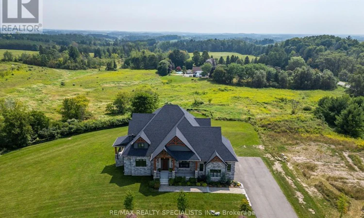 31 Ferrara Drive