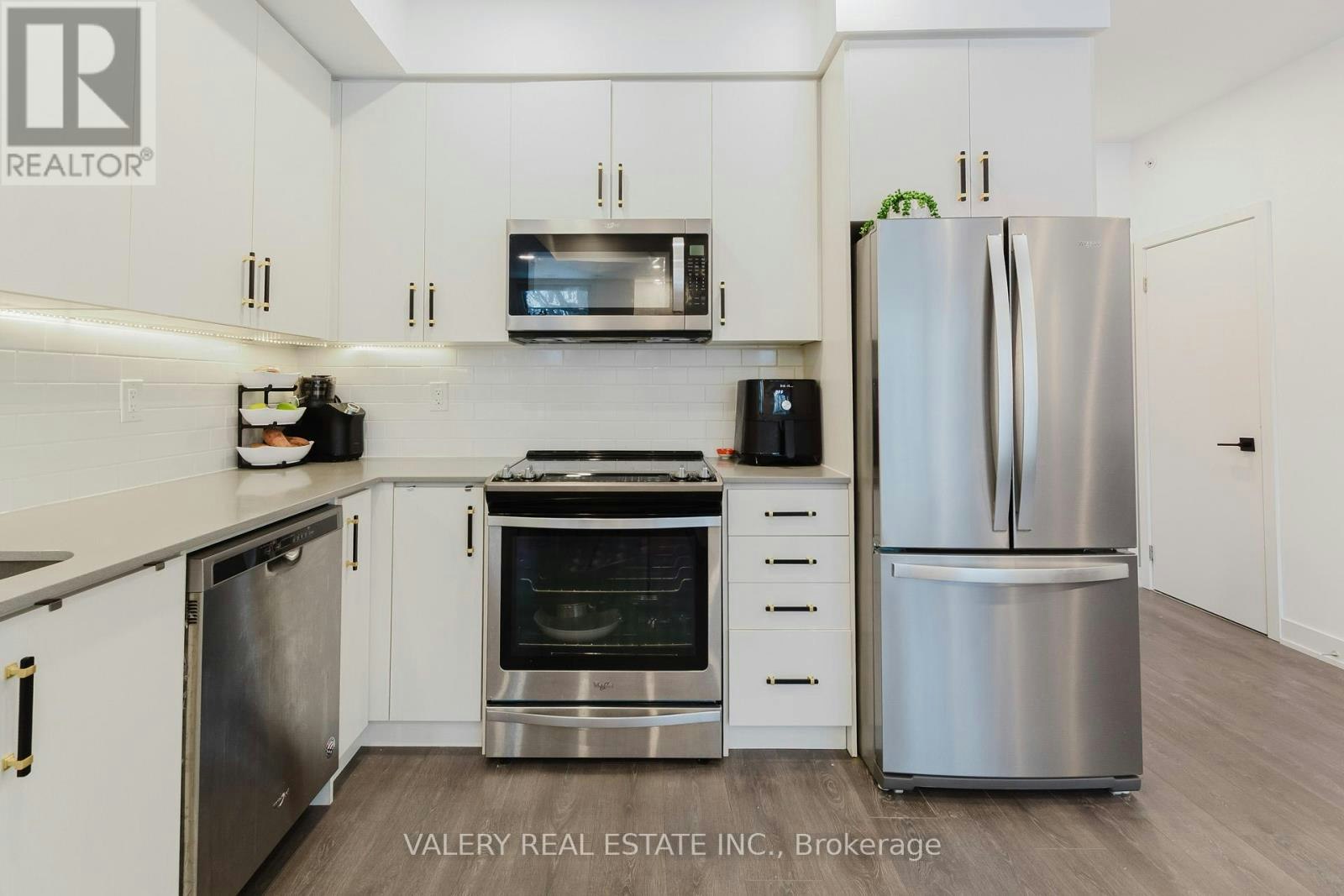 16-3492 Widdicombe Way, Mississauga, ON, L5L 0B8 - 3