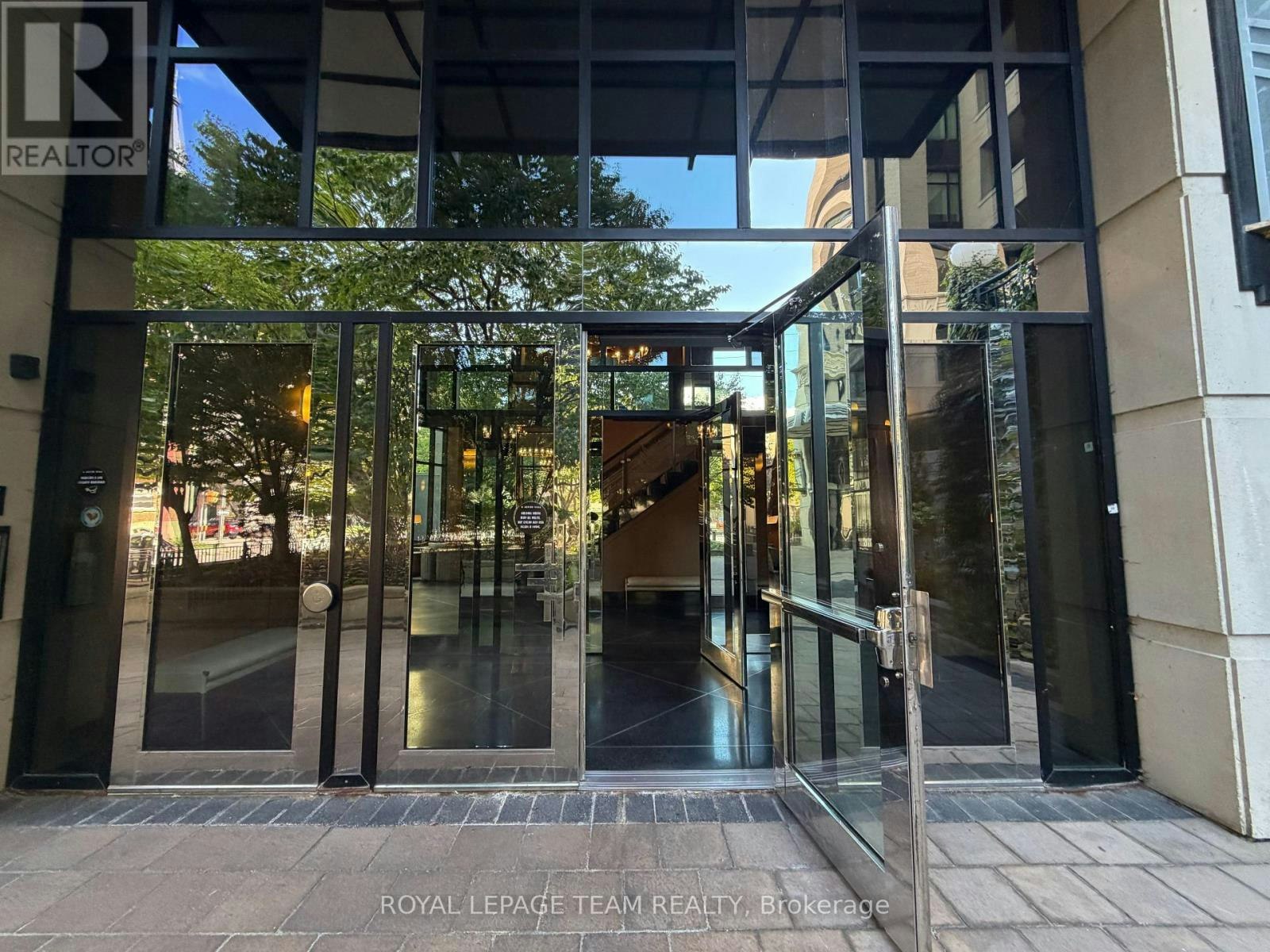 911-235 Kent Street, Ottawa, ON, K2P 1Z9 - 3