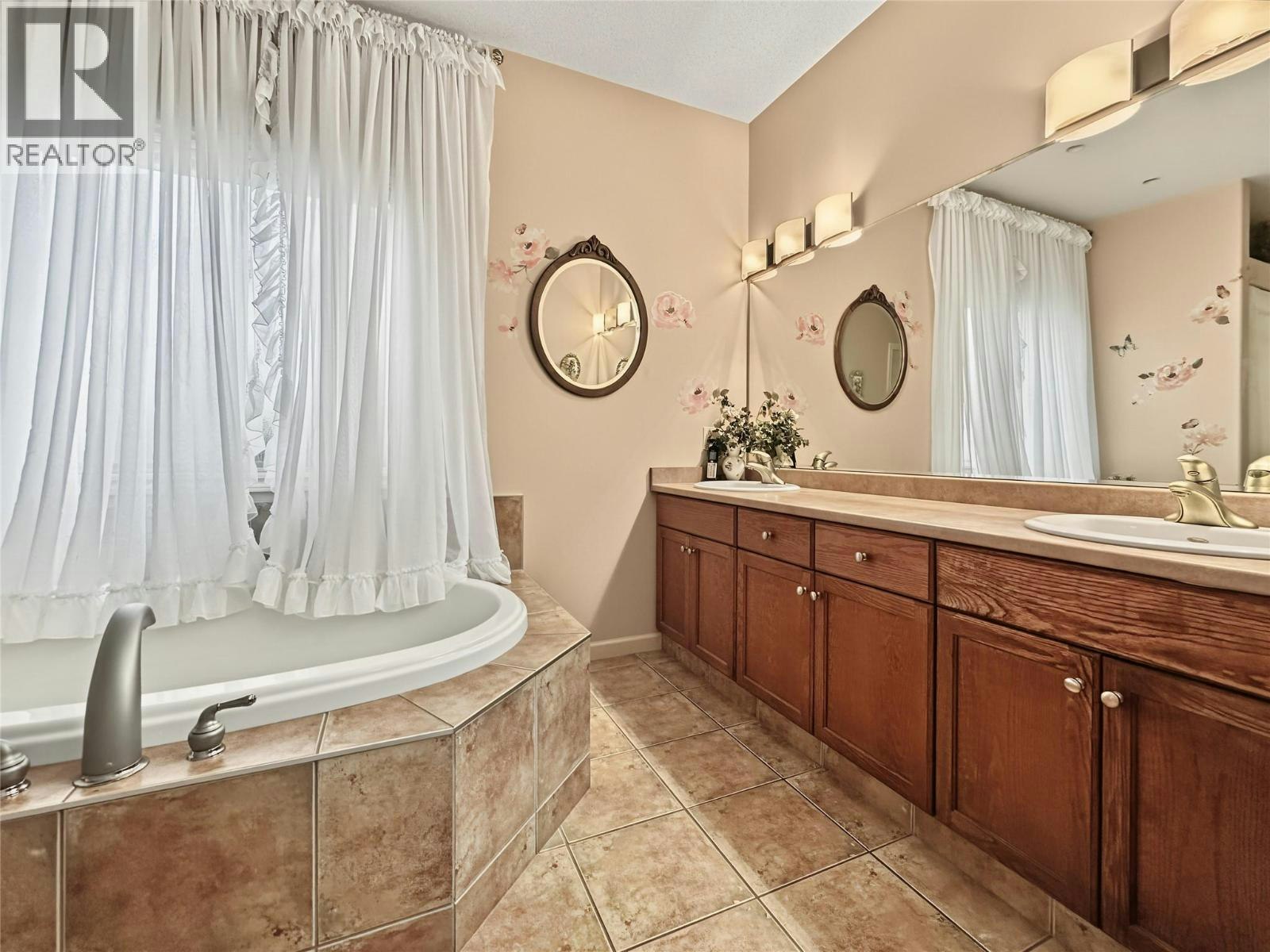 13 Wildflower Court, Osoyoos, BC, V0H 1V0 - 42