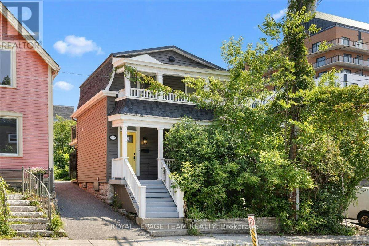 135 Upper Lorne Place, Ottawa, ON, K1R 7G8