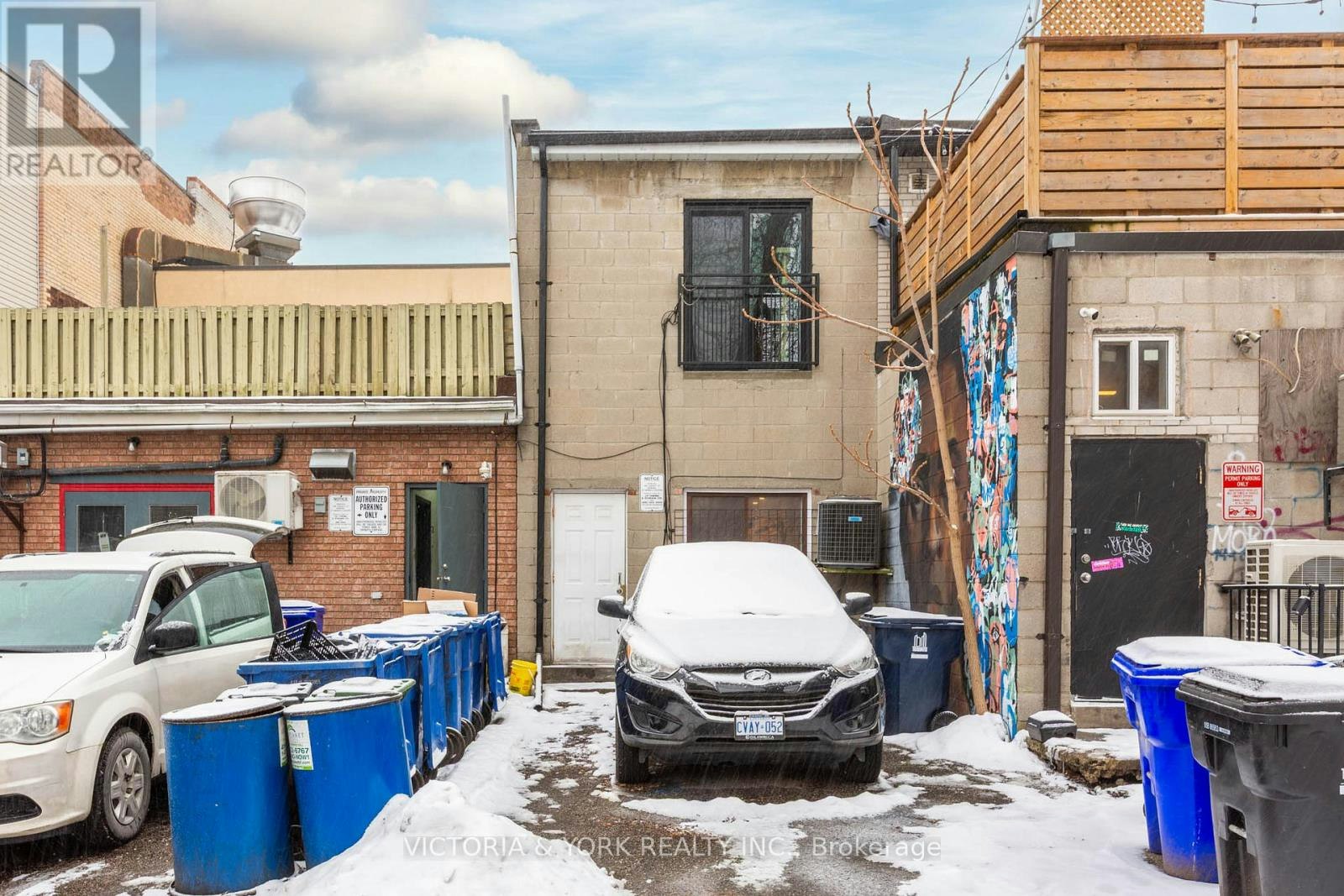 1446 Dundas Street W, Toronto, ON, M6J 1Y6 - 21