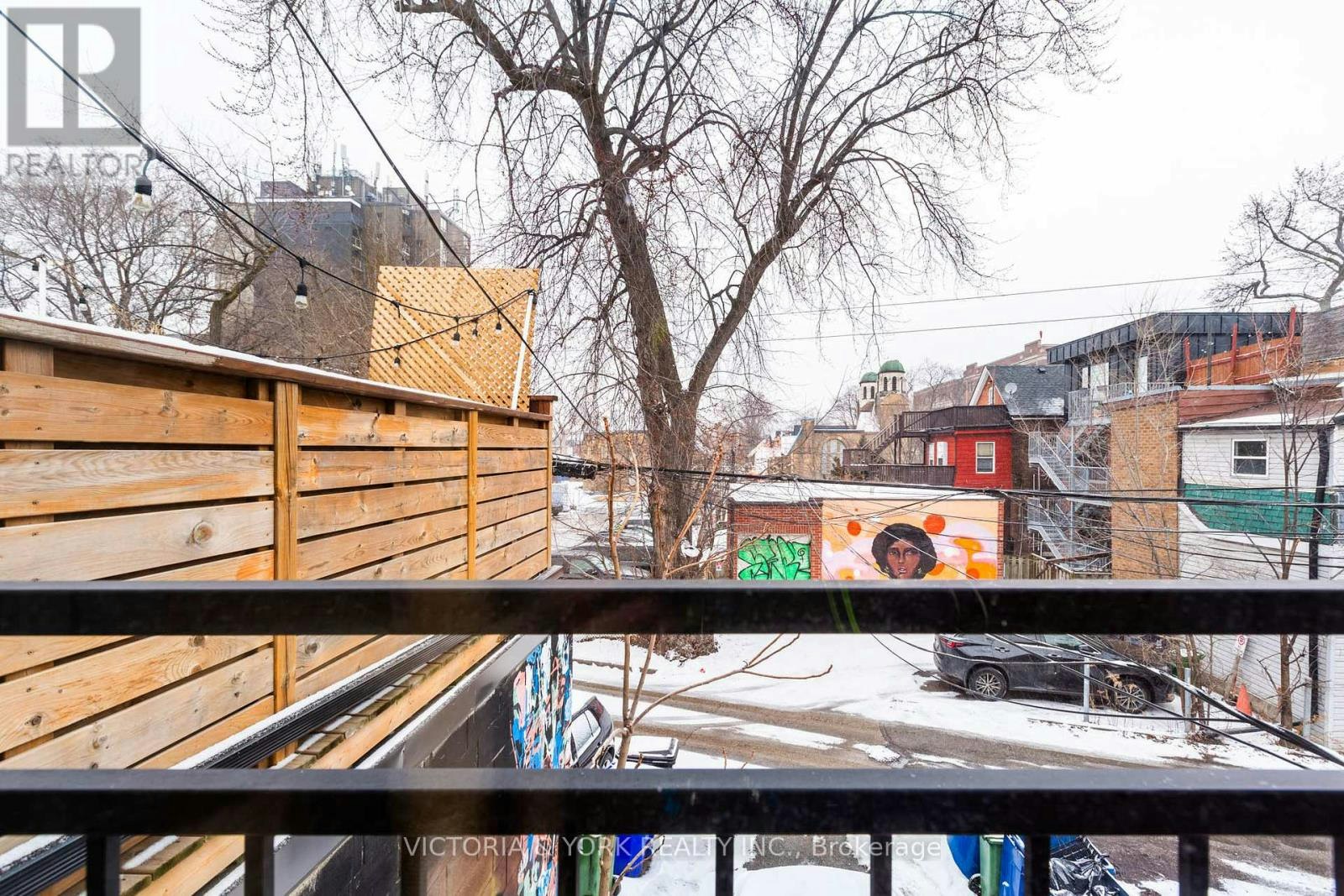 1446 Dundas Street W, Toronto, ON, M6J 1Y6 - 20