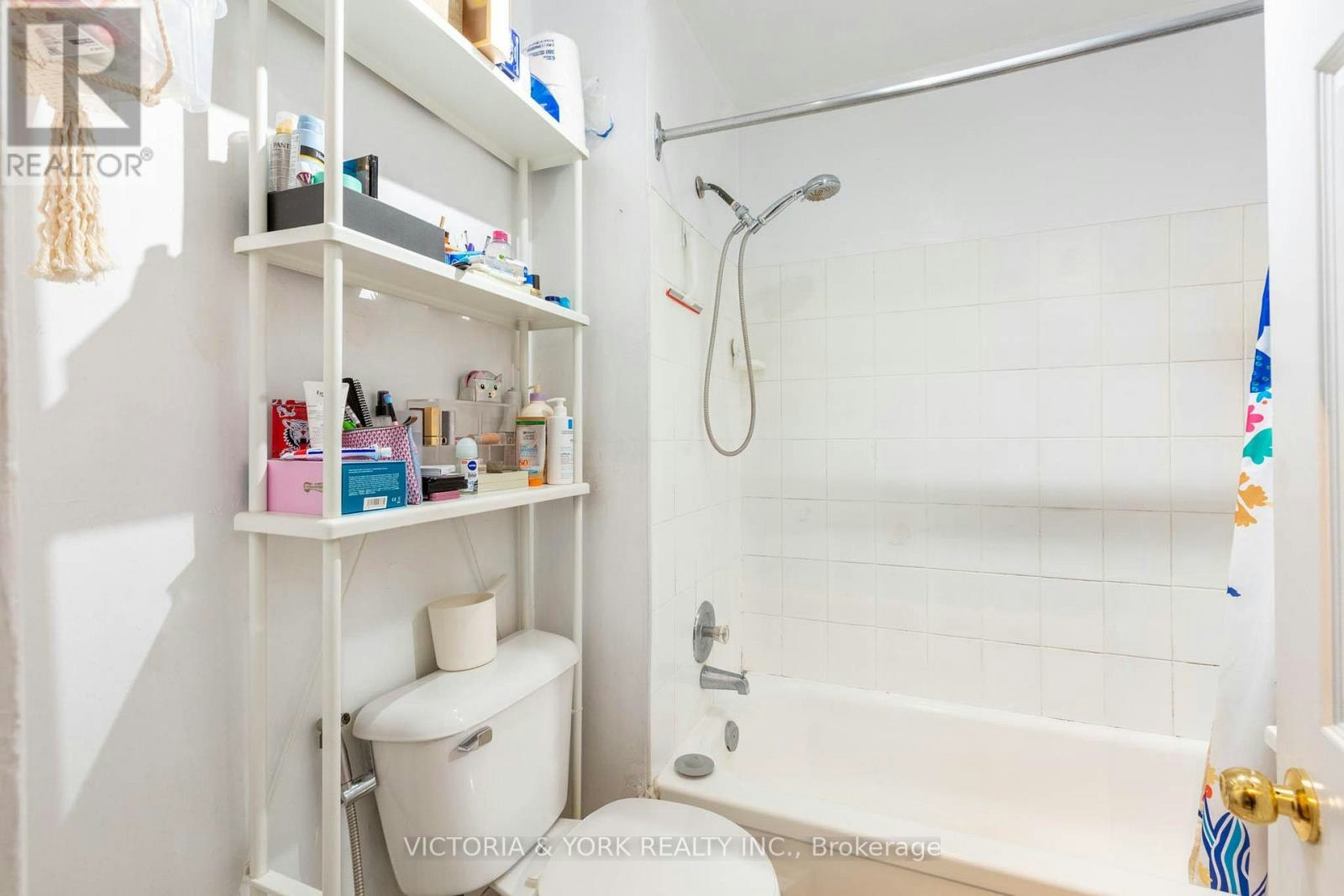 1446 Dundas Street W, Toronto, ON, M6J 1Y6 - 18