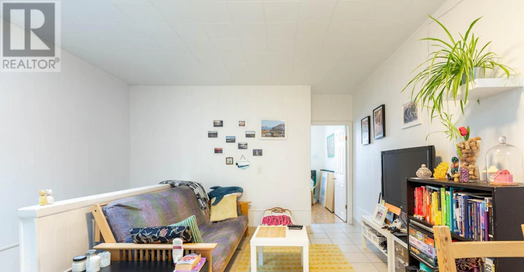 1446 Dundas Street W, Toronto, ON, M6J 1Y6 - 12