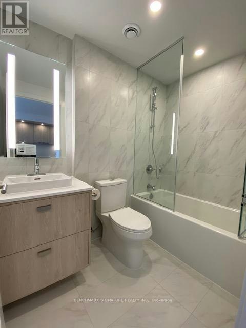 1806-10 Inn ON The Park Drive, Toronto, ON, M3C 0P9 - 7