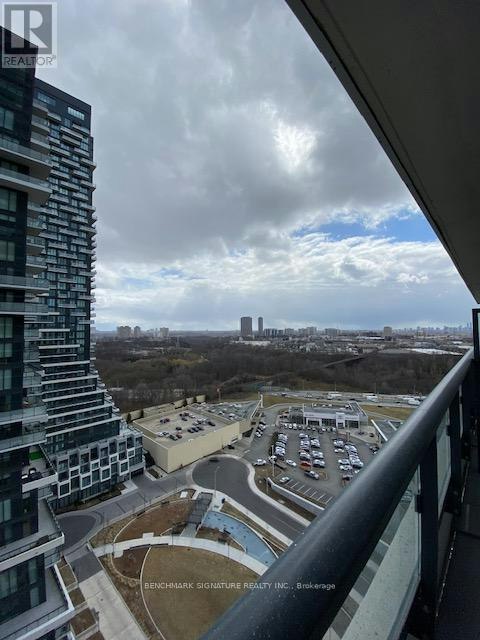 1806-10 Inn ON The Park Drive, Toronto, ON, M3C 0P9 - 12
