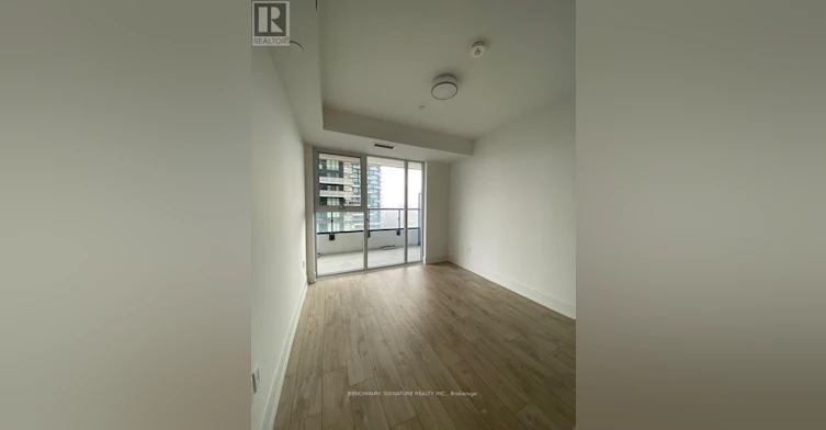 1806-10 Inn ON The Park Drive, Toronto, ON, M3C 0P9 - 5
