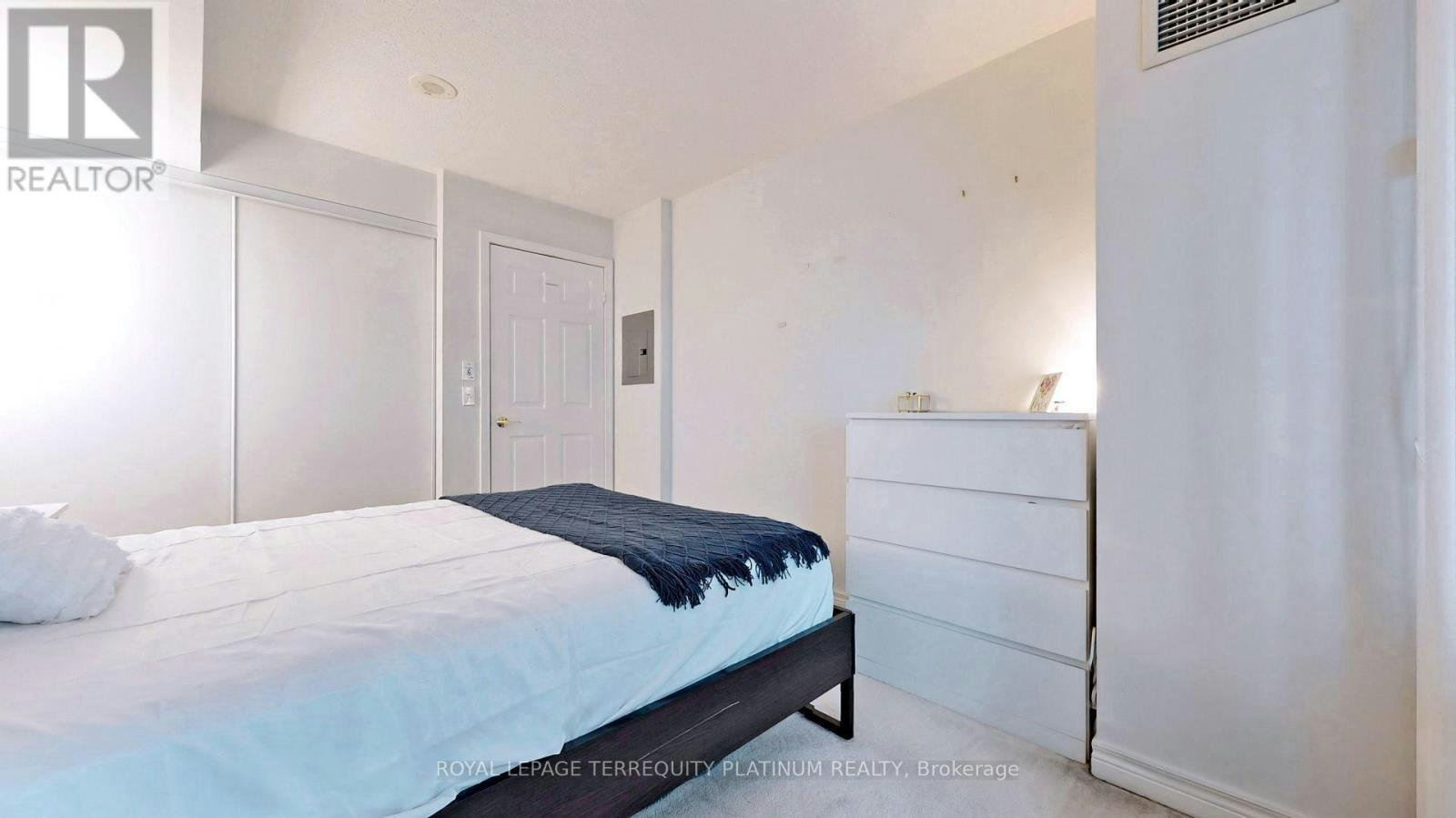 1907-30 Grand Trunk Crescent, Toronto, ON, M5J 3A4 - 10