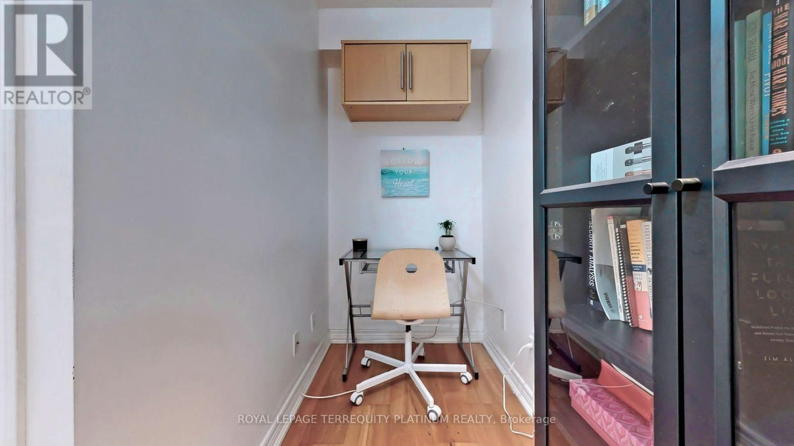 1907-30 Grand Trunk Crescent, Toronto, ON, M5J 3A4 - 11