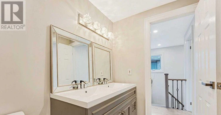 MAIN-129 Castle Rock Drive, Richmond Hill, ON, L4C 6A1 - 16