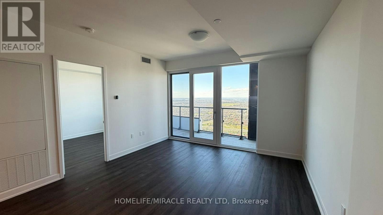 7304-448 Burnhamthorpe Road W, Mississauga, ON, L5B 0R4 - 5