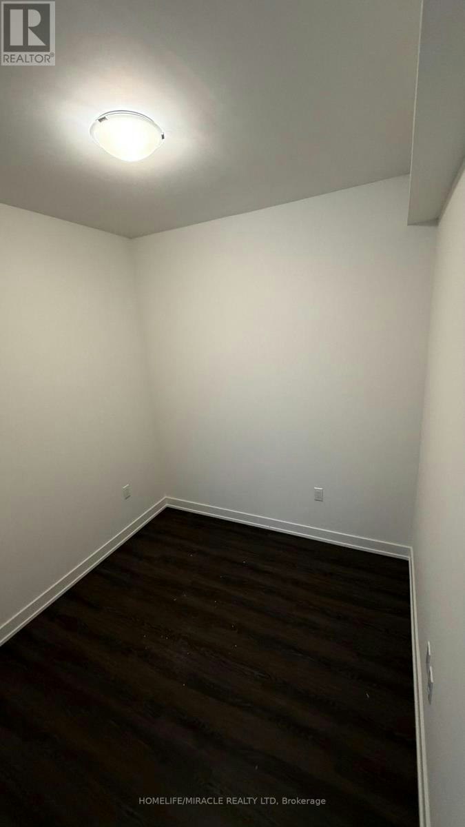7304-448 Burnhamthorpe Road W, Mississauga, ON, L5B 0R4 - 37