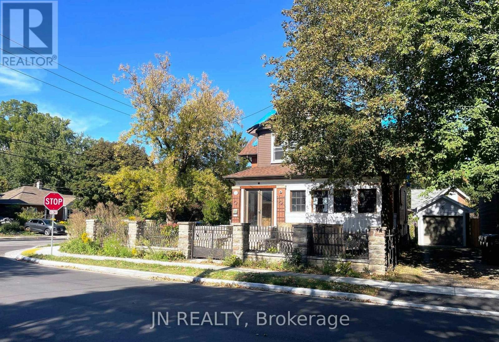100 Mill Street N, Brampton, ON, L6X 1T6