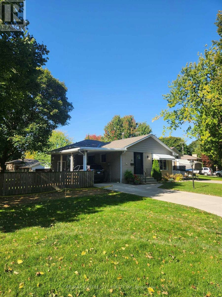 4 Quail Place, Chatham-Kent, ON, N7L 1G2