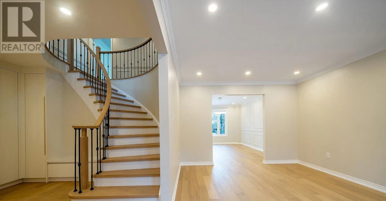 UPPER-2300 Cheverie Street, Oakville, ON, L6J 6B2 - 3