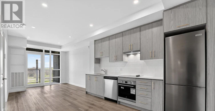 321-461 Green Road, Hamilton, ON, L8E 0L5